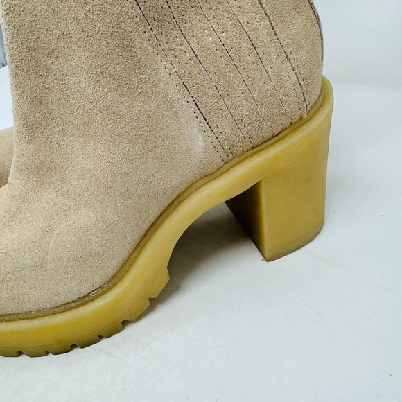 Dolce Vita Celia Tan Suede Lug Sole Ankle Boots Size 8M - Picture 4 of 15